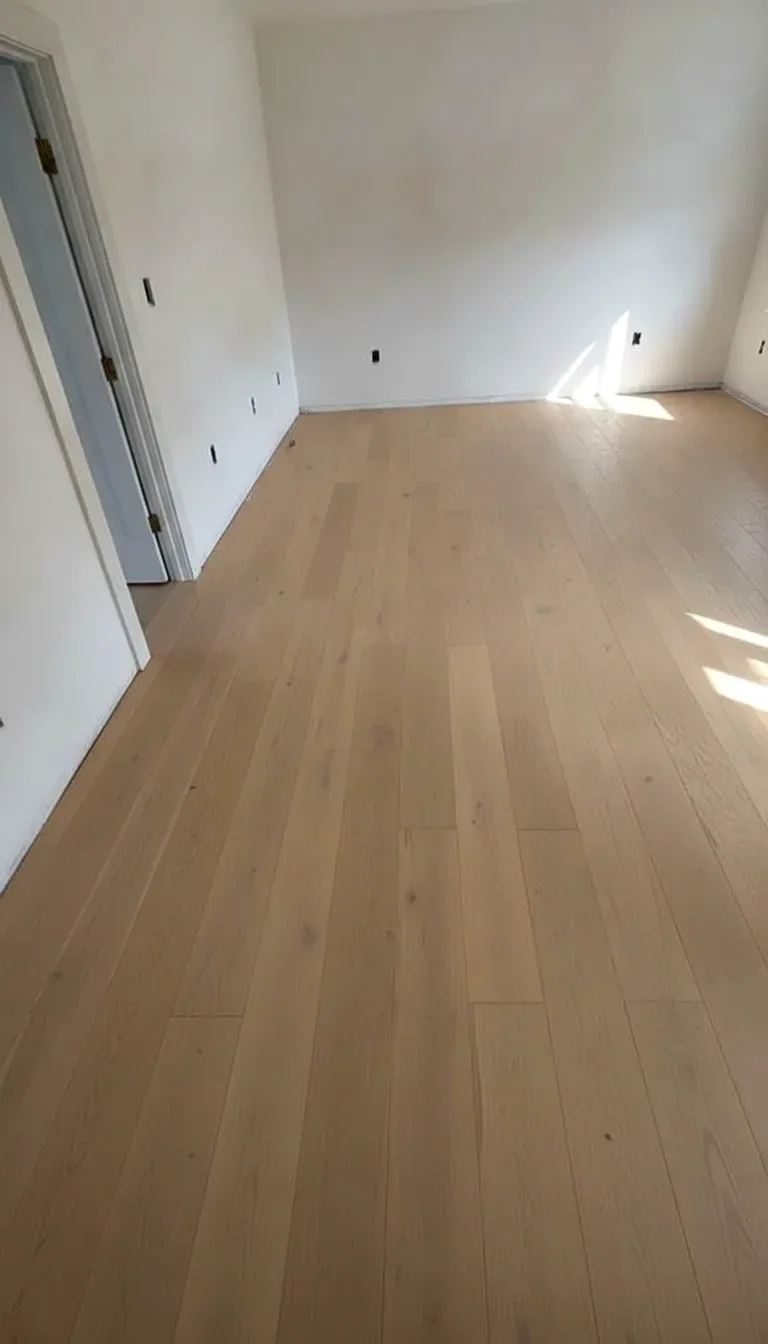 Finished white oak hardwood floor in a bright South Shore home
